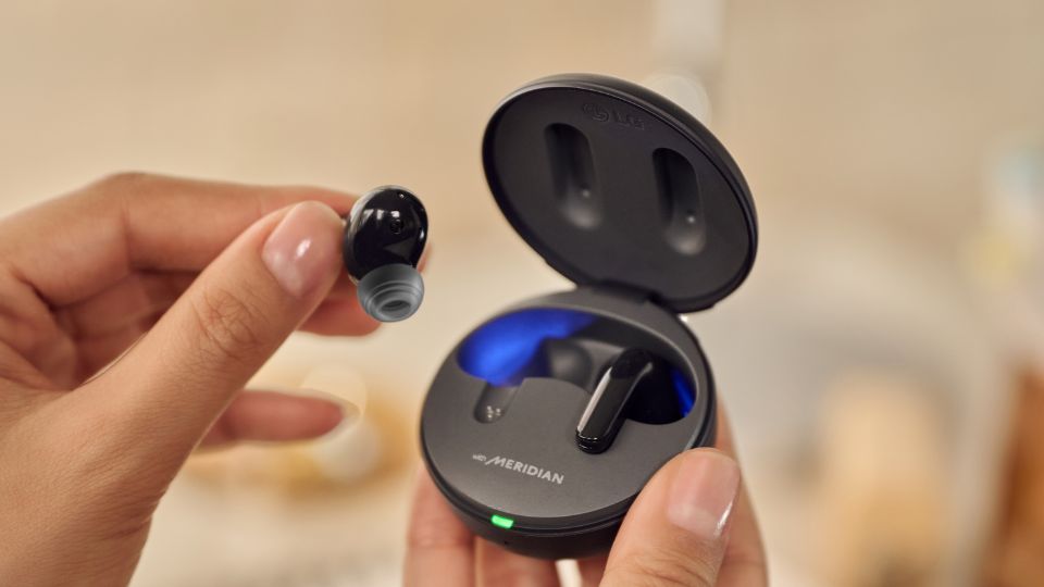 An image of the new LG TONE Free T90 earbuds.
